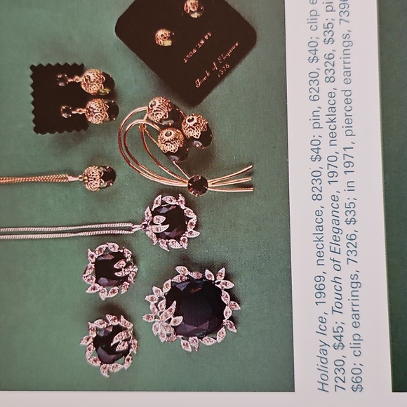 VTG SARAH COVENTRY 1969 Holiday Ice Blue Crystal Colonial Necklace Earrings Set - Picture 11 of 11